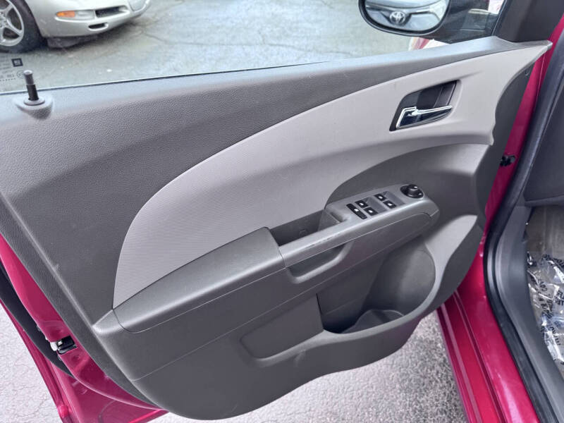 2012 Chevrolet Sonic LT