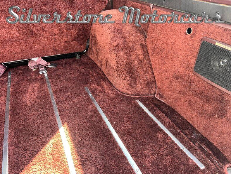 1989 Jeep Grand Wagoneer