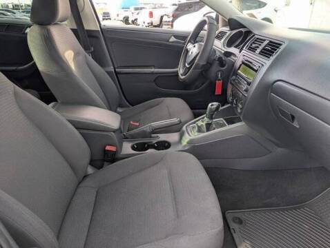 2015 Volkswagen Jetta