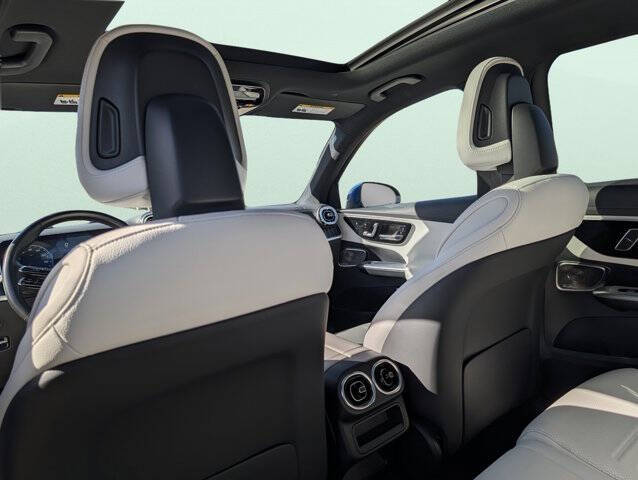 2023 Mercedes-Benz GLC GLC 300