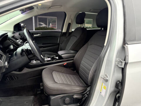 2015 Ford Edge SE