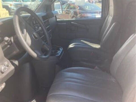 2018 Chevrolet Express 2500