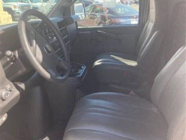 2018 Chevrolet Express 2500