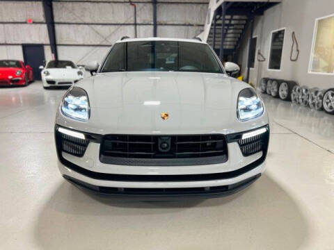 2024 Porsche Macan S