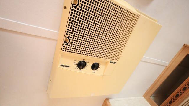 2004 Ford E-Series E-450 SD