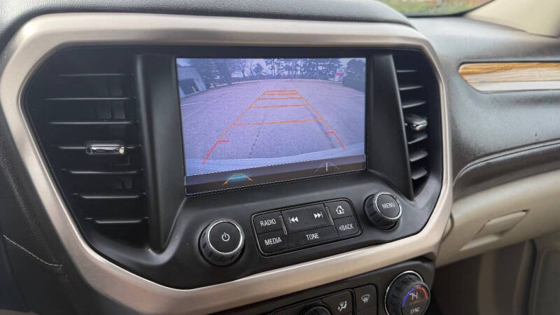 2017 GMC Acadia Denali