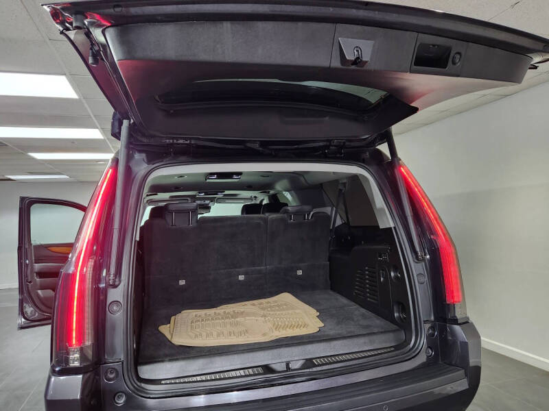 2016 Cadillac Escalade ESV Premium Collection