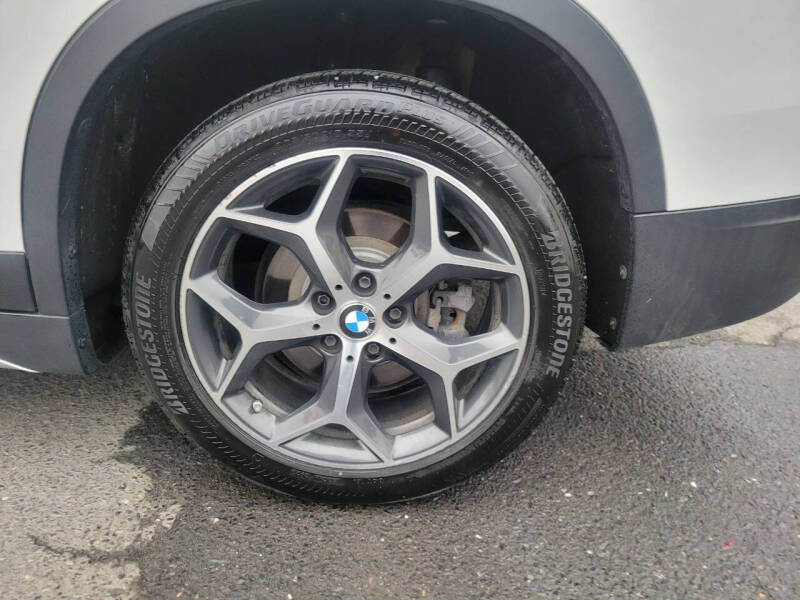 2018 BMW X1 xDrive28i