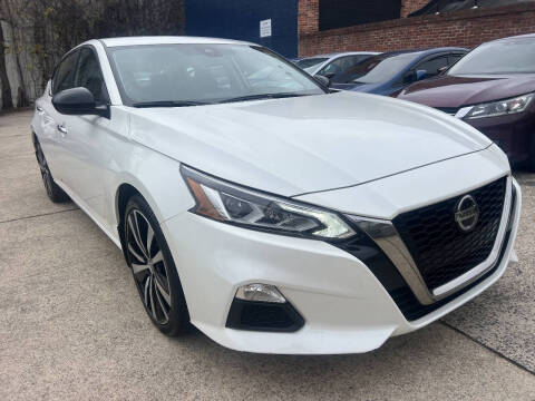 2022 Nissan Altima 2.5 SR