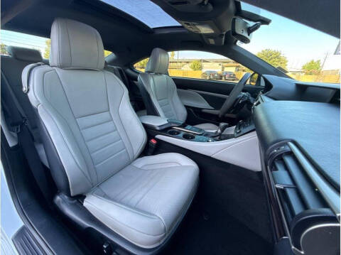 2016 Lexus RC 200t
