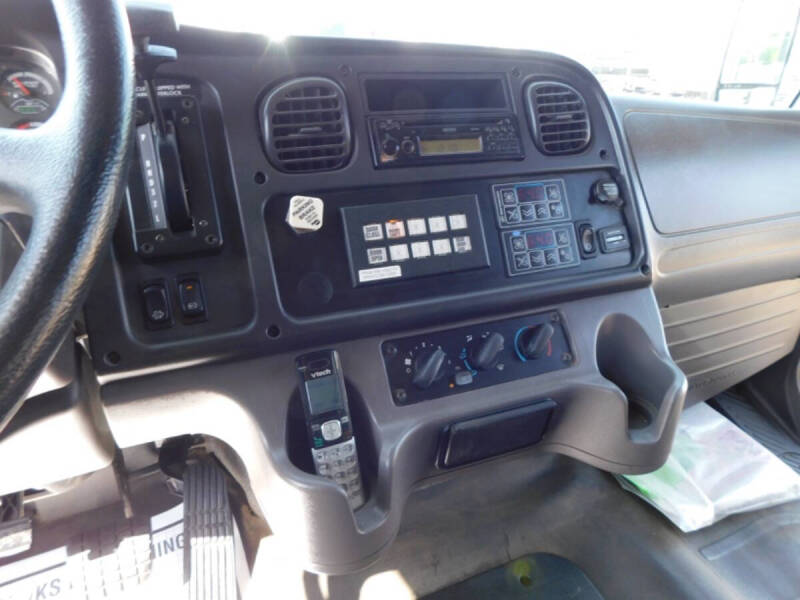 2014 Freightliner S2 Chassis