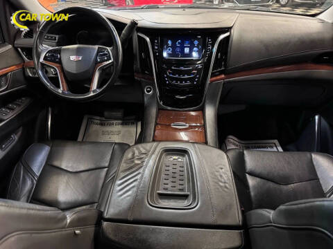 2016 Cadillac Escalade ESV Luxury Collection