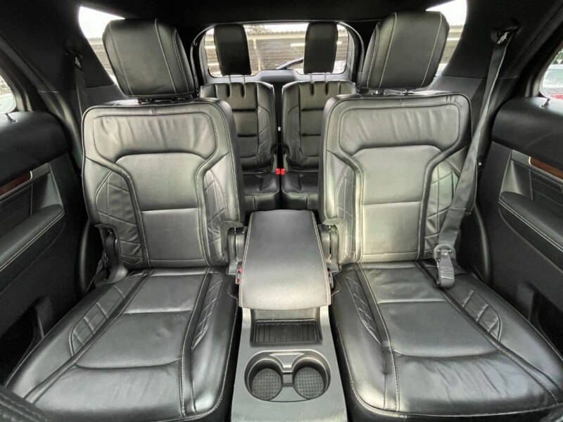 2019 Ford Explorer Platinum