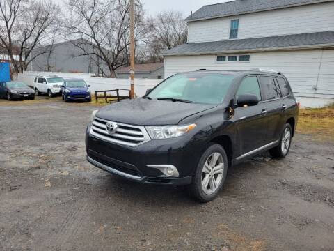 2011 Toyota Highlander for sale at MMM786 Inc in Plains PA
