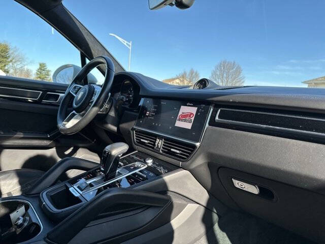 2022 Porsche Cayenne GTS