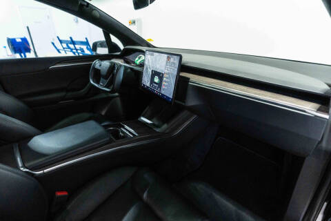 2023 Tesla Model X Standard Range