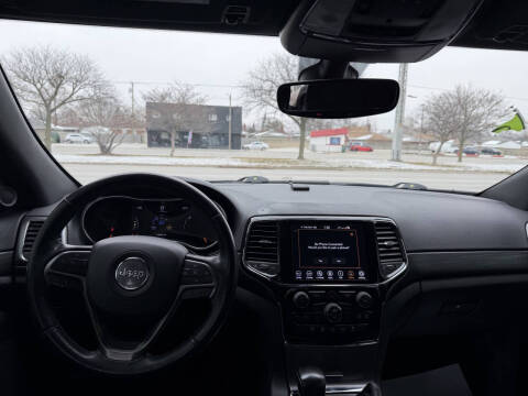 2019 Jeep Grand Cherokee Upland