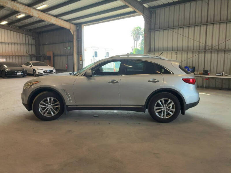 2009 Infiniti FX35