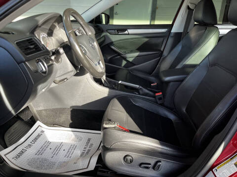 2015 Volkswagen Passat 1.8T Limited Edition