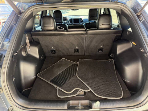 2021 Jeep Cherokee 80th Anniversary Edition