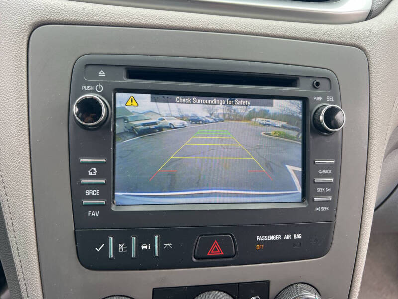 2017 Chevrolet Traverse LS