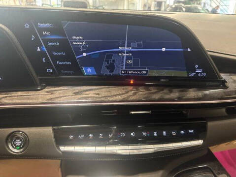 2023 Cadillac Escalade ESV Premium Luxury