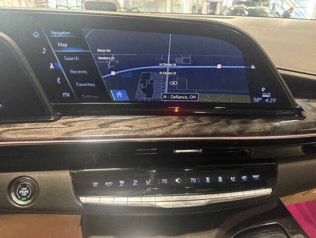2023 Cadillac Escalade ESV Premium Luxury