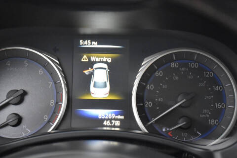 2015 Infiniti Q50 Premium