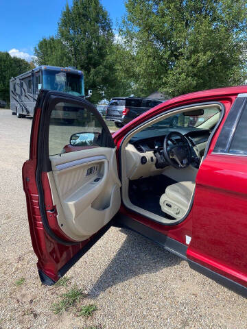 2017 Ford Taurus SEL