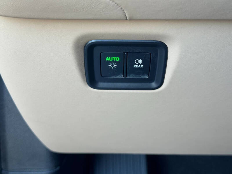 2024 Porsche Cayenne Turbo E-Hybrid Coupe