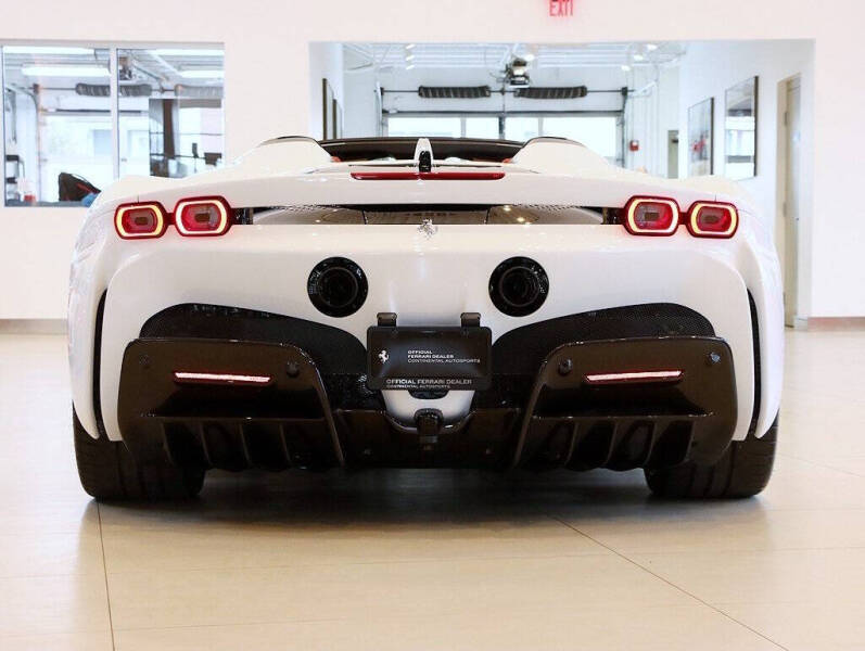 2024 Ferrari SF90 Spider