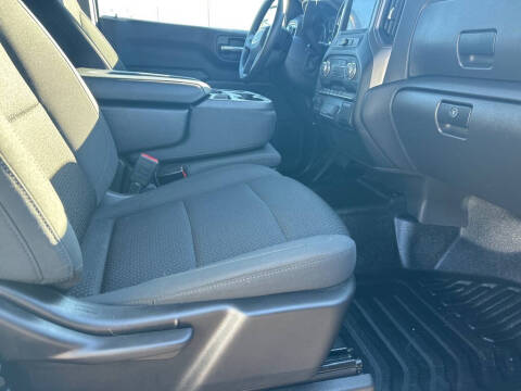 2023 GMC Sierra 1500 Pro