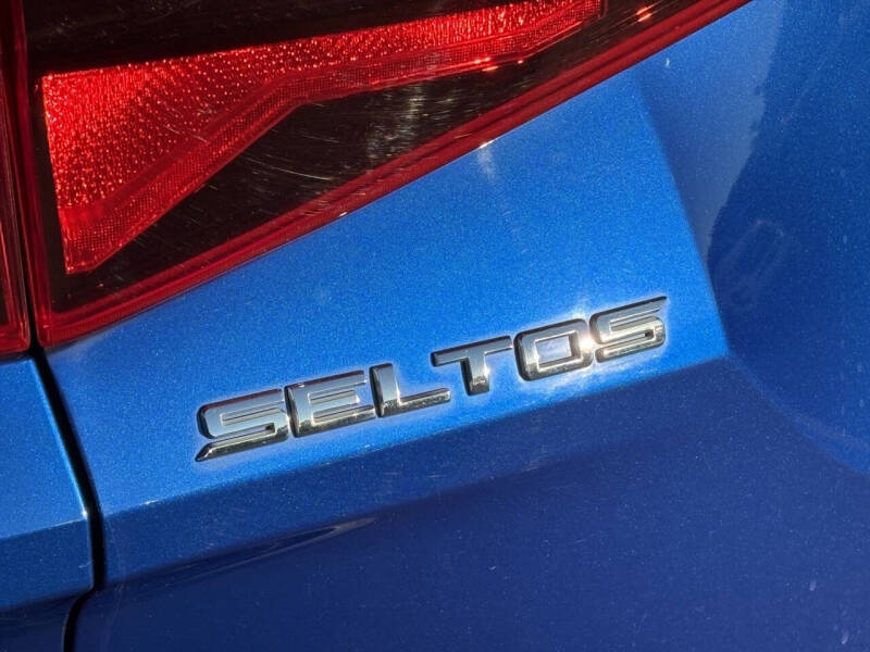 2021 Kia Seltos LX
