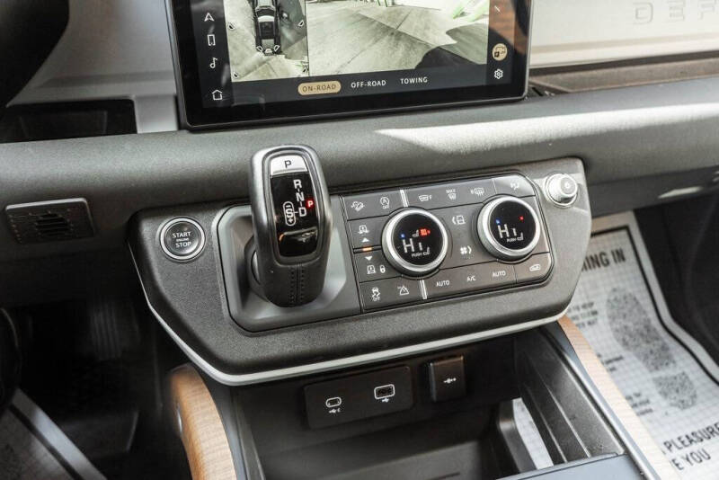 2023 Land Rover Defender 110 S