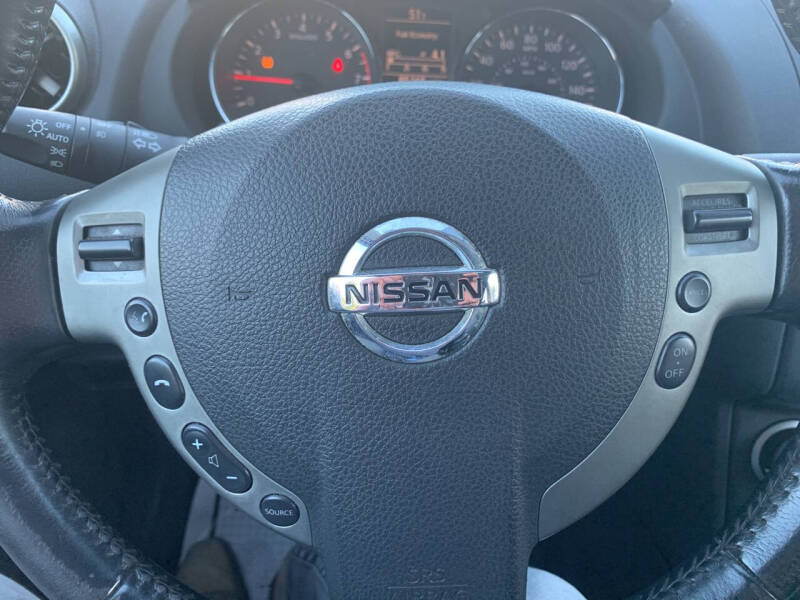 2011 Nissan Rogue SV