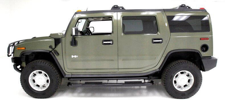 2004 HUMMER H2