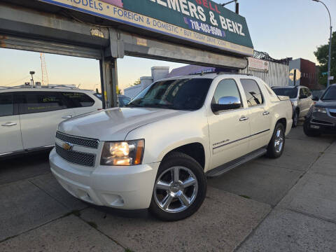2012 Chevrolet Avalanche LTZ