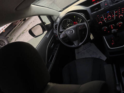 2012 Mazda MAZDA5 Sport