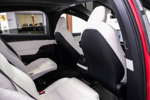 2022 Tesla Model X Plaid