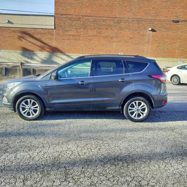 2018 Ford Escape SEL's photo