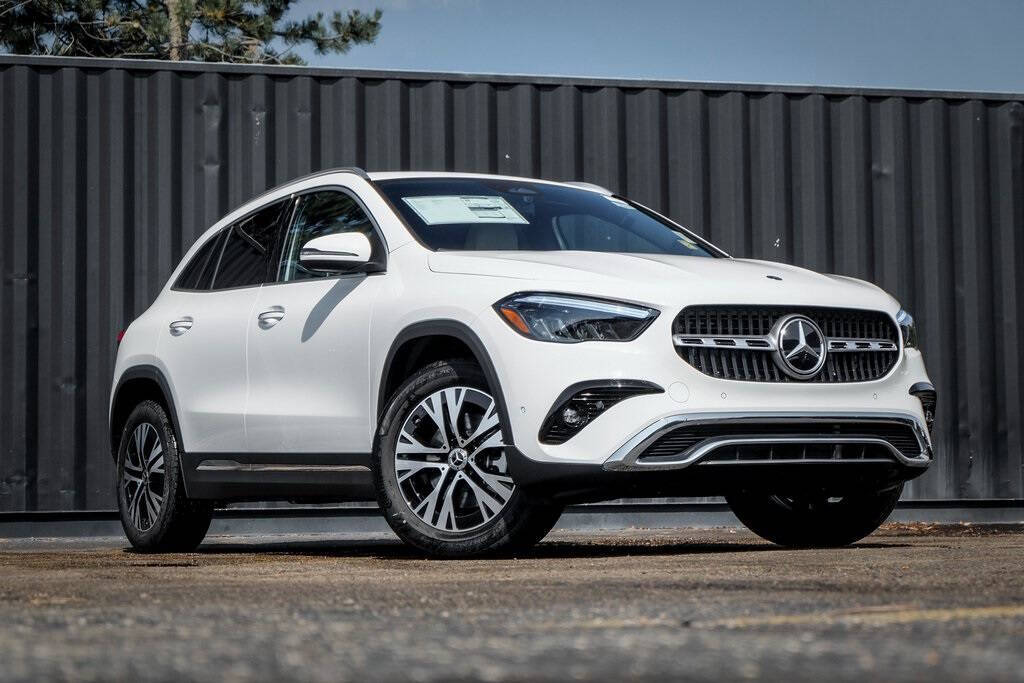 New MercedesBenz GLA For Sale In Lisle, IL