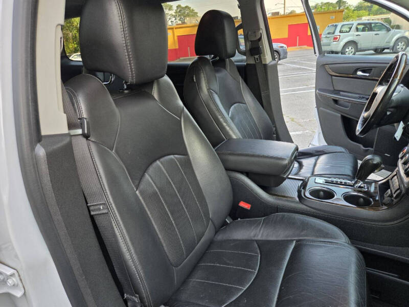2016 GMC Acadia Denali