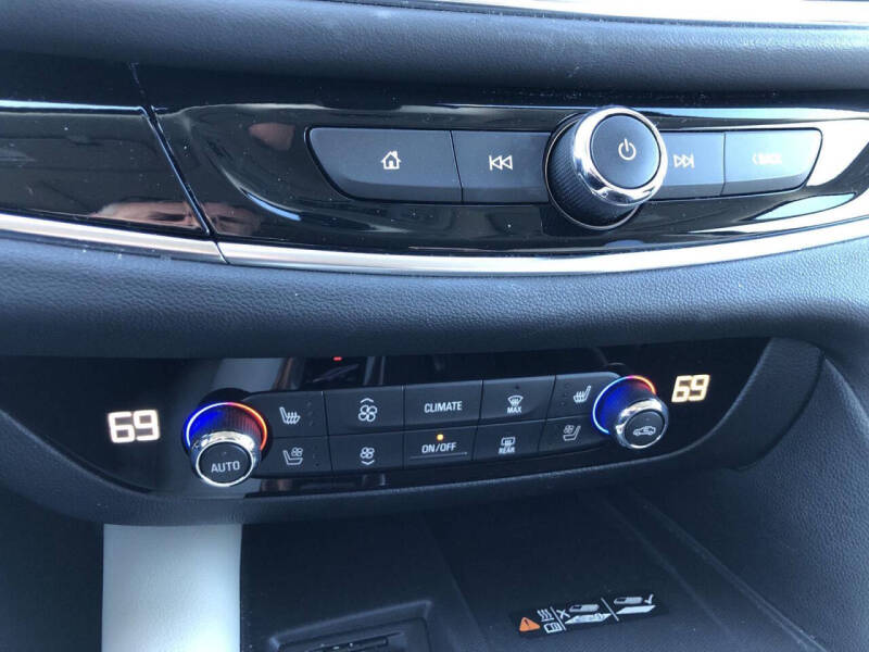 2022 Buick Enclave Avenir