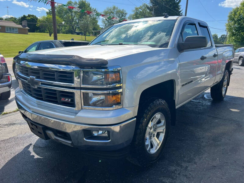 Used 2014 Chevrolet Silverado 1500 LT with VIN 1GCVKREC1EZ293191 for sale in Dillonvale, OH