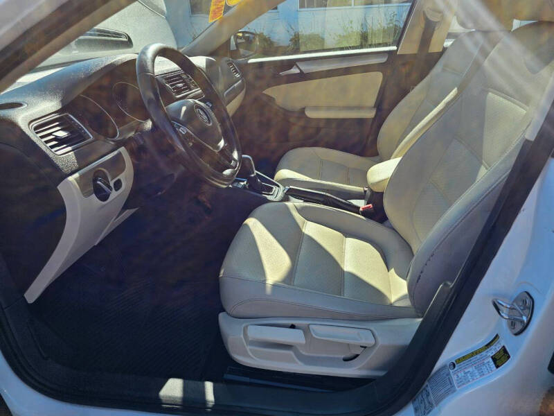 2017 Volkswagen Jetta 1.4T SE