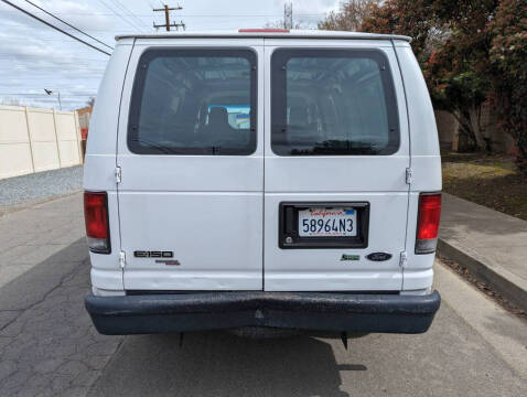 2014 Ford E-Series E-150