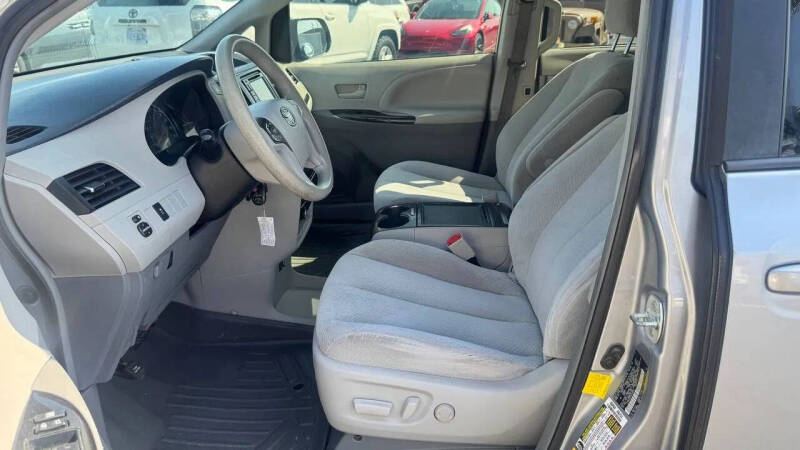 2013 Toyota Sienna