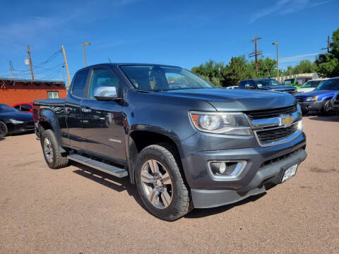 2015 Chevrolet Colorado for sale at BERKENKOTTER MOTORS in Brighton CO
