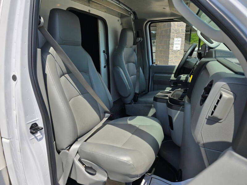 2023 Ford E-Series