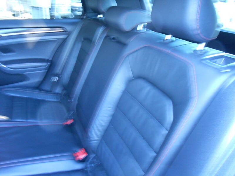 2015 Volkswagen Golf GTI S